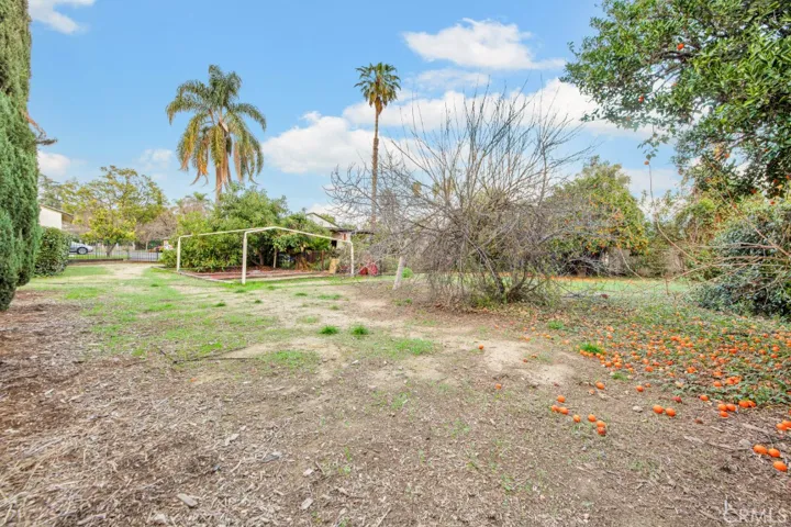 17520 Kingsbury Street, Granada Hills, California 91344