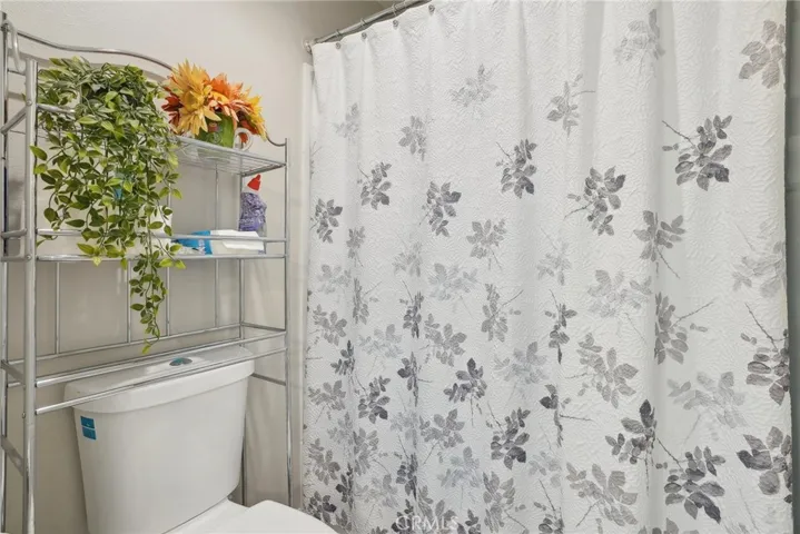 25461 Pine Creek Lane, Wilmington, California 90744