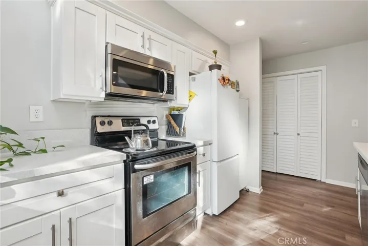 25461 Pine Creek Lane, Wilmington, California 90744