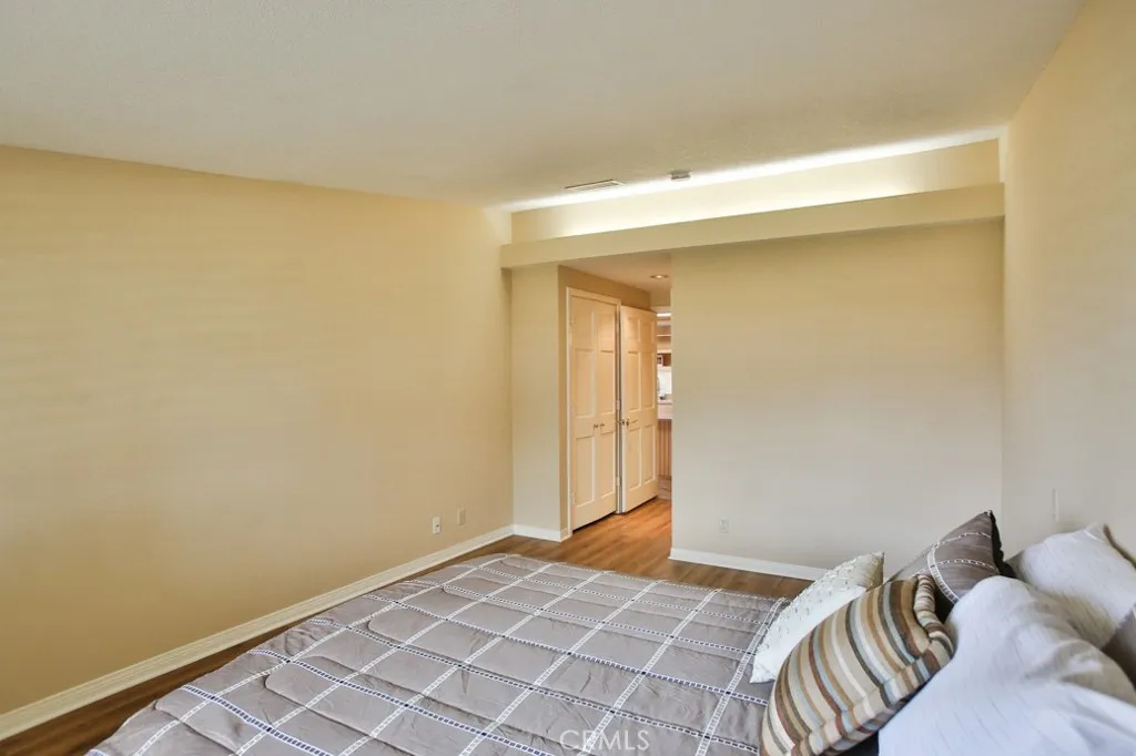 1240 Oakmont Dr  home-pic-14