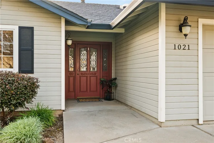 1021 Gateway Lane, Chico, California 95926