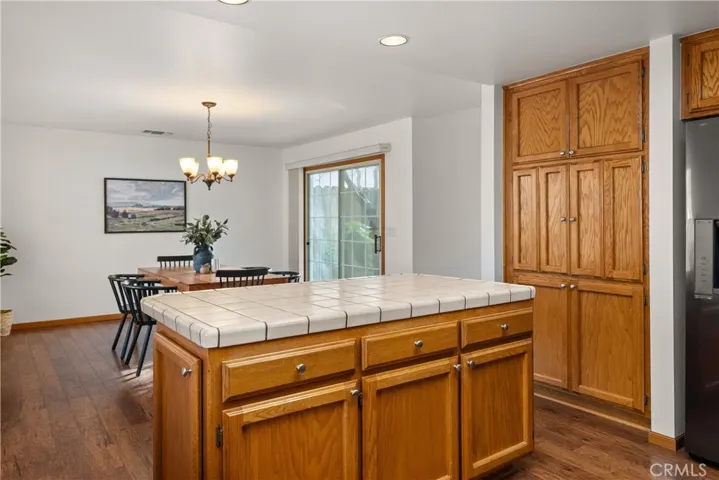 1021 Gateway Lane, Chico, California 95926