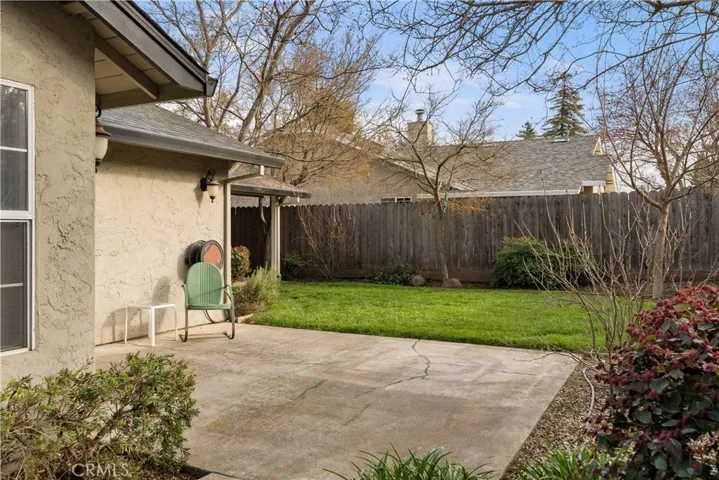 1021 Gateway Lane, Chico, California 95926