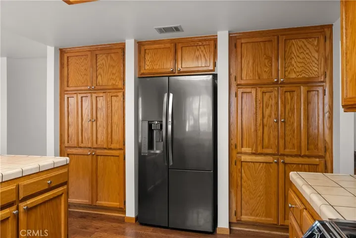 1021 Gateway Lane, Chico, California 95926