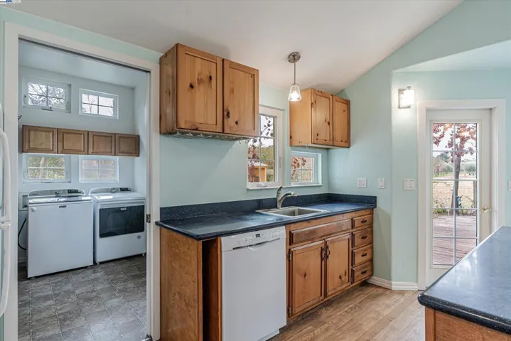 13020 Arnold Dr, Glen Ellen, California 95442