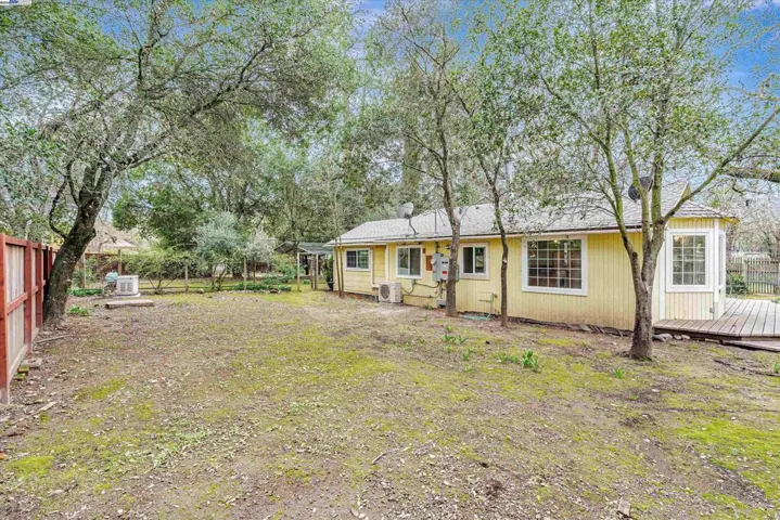 13020 Arnold Dr, Glen Ellen, California 95442