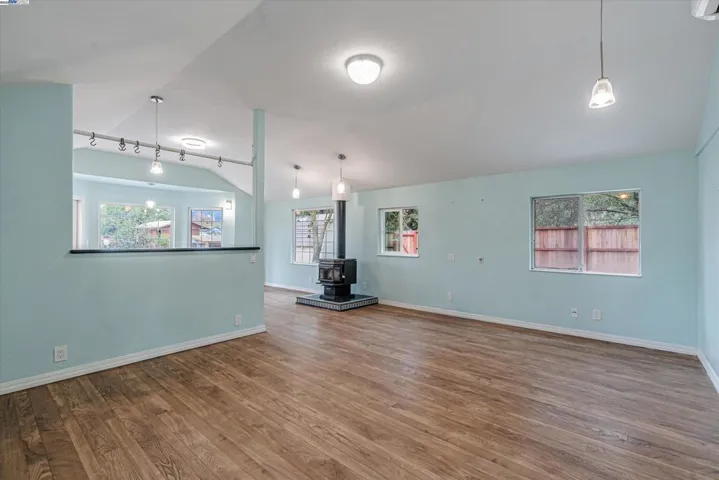 13020 Arnold Dr, Glen Ellen, California 95442