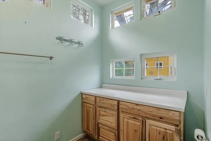 13020 Arnold Dr, Glen Ellen, California 95442