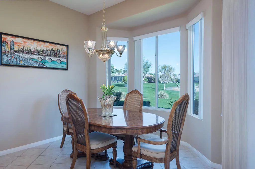 80538 Knightswood Road, Indio, California 92201 home-pic-8