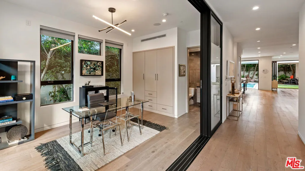 836 N Ogden Drive, Los Angeles, California 90046 home-pic-13