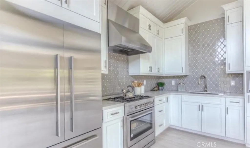 8357 Yucca Trail, Los Angeles, California 90046 home-pic-0