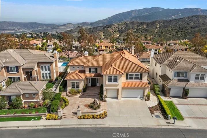 1038 S Sunstream Lane, Anaheim Hills, California 92808