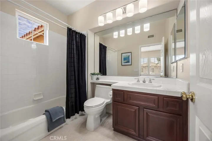 1038 S Sunstream Lane, Anaheim Hills, California 92808