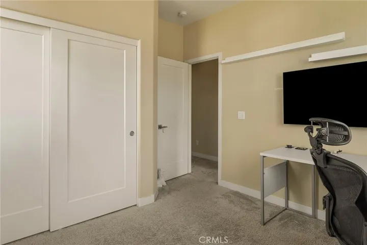 bedroom 3 w/ closet view