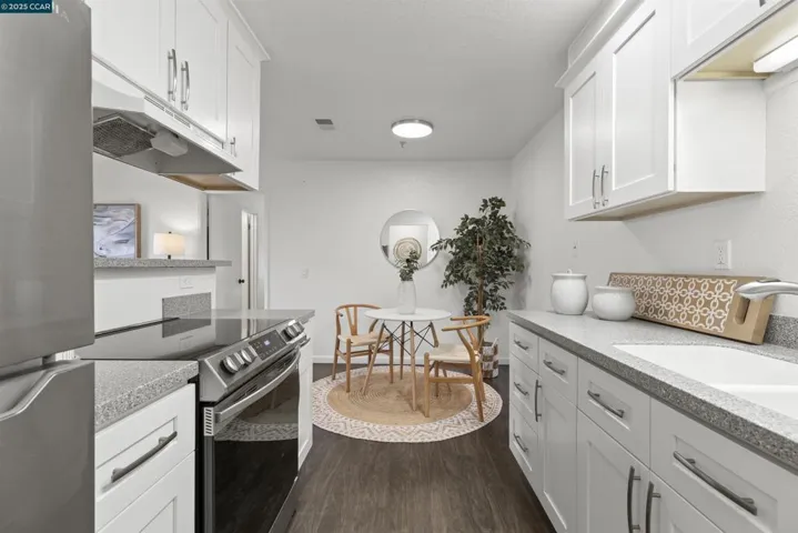 8201 Camino Colegio 11, Rohnert Park, California 94928