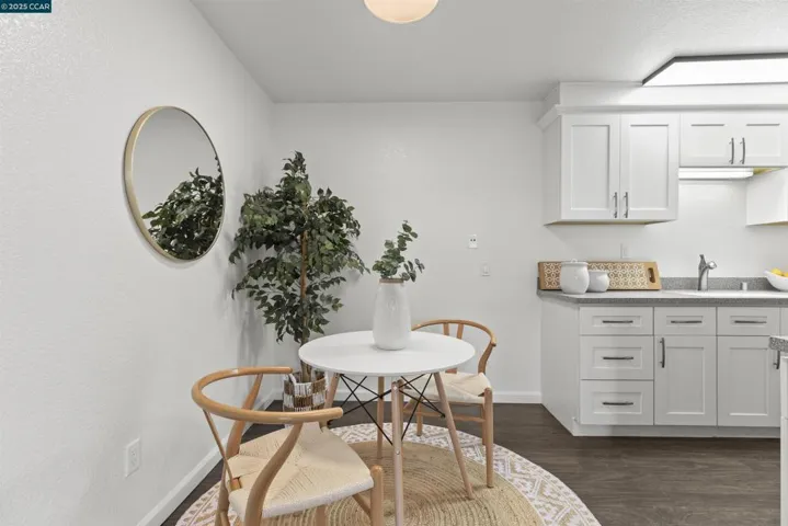8201 Camino Colegio 11, Rohnert Park, California 94928