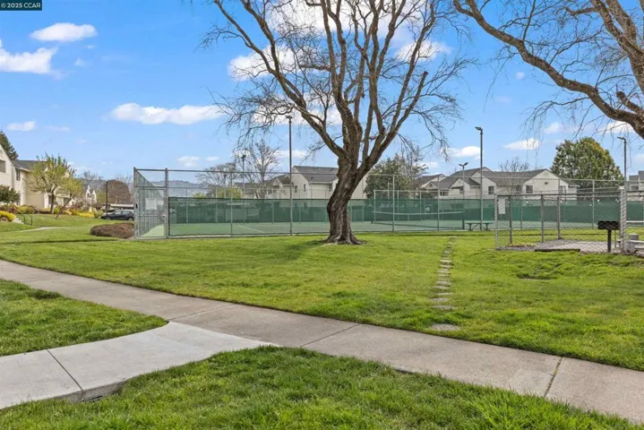 8201 Camino Colegio 11, Rohnert Park, California 94928
