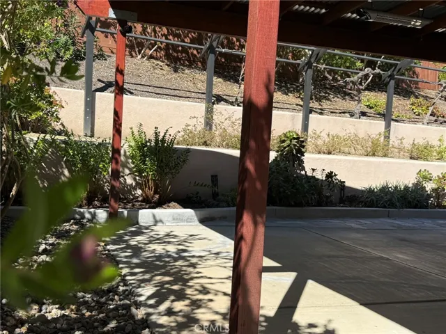 1975 Woodland Valley, Escondido, California 92026