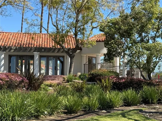 1975 Woodland Valley, Escondido, California 92026