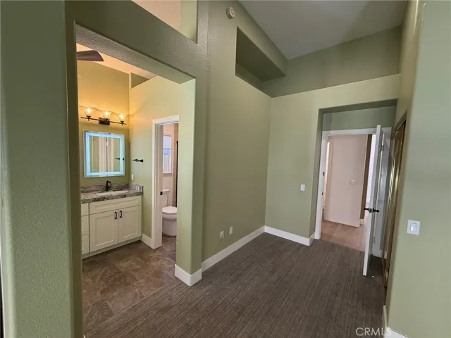 1975 Woodland Valley, Escondido, California 92026