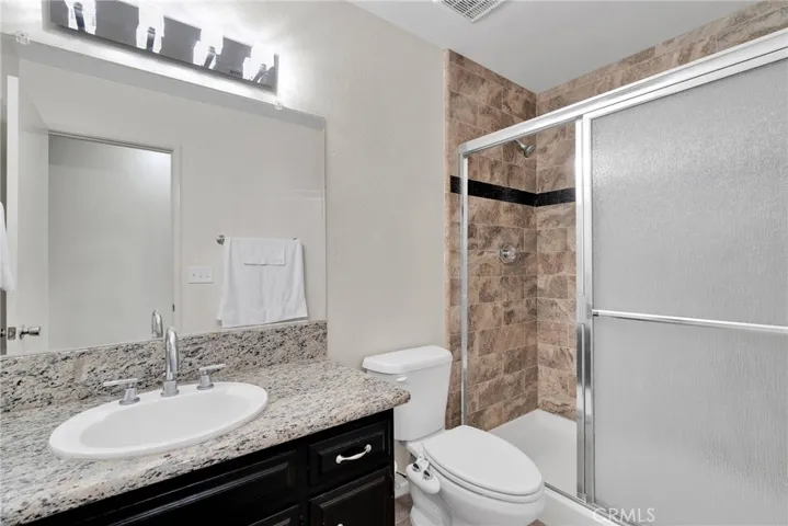 Bathroom 2. View 2