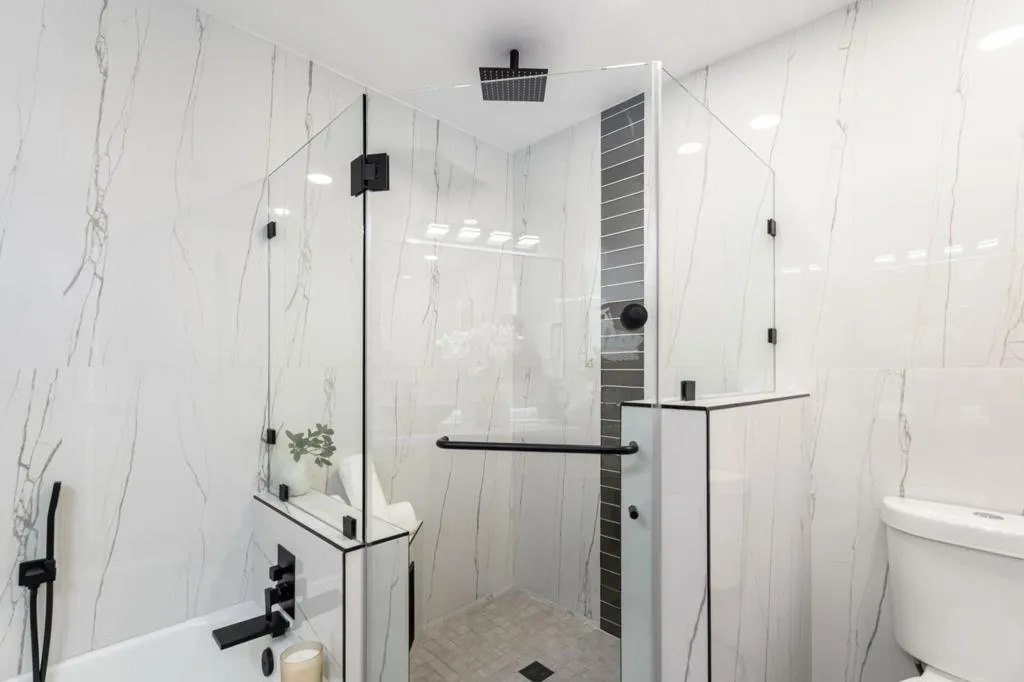 2171 E Francis Drive, Palm Springs, California 92262 home-pic-30