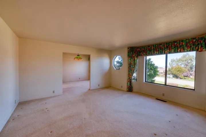 23400 Redding Circle, Salinas, California 93908