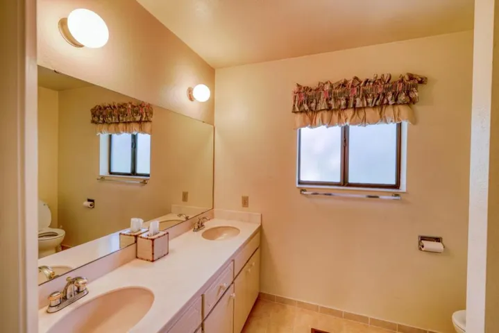 23400 Redding Circle, Salinas, California 93908