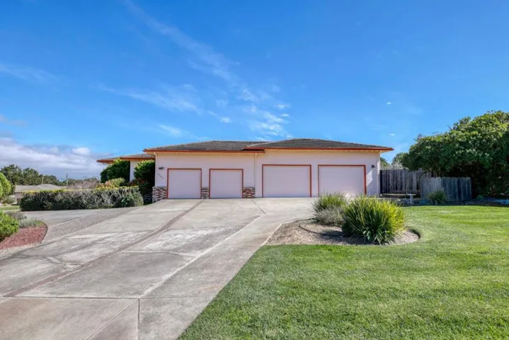 23400 Redding Circle, Salinas, California 93908