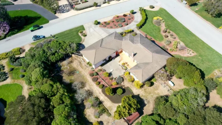 23400 Redding Circle, Salinas, California 93908