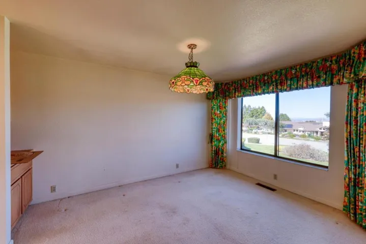 23400 Redding Circle, Salinas, California 93908