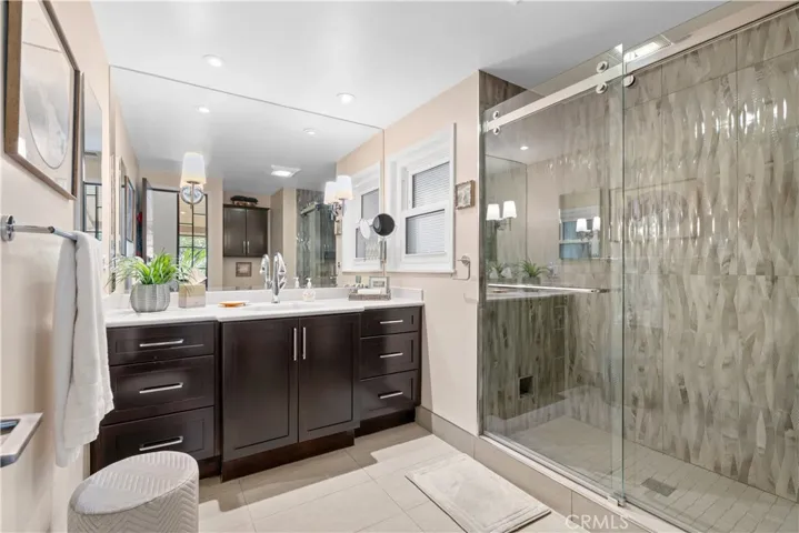 2050 Noble View Drive, Rancho Palos Verdes, California 90275