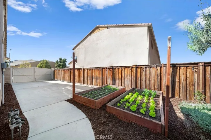 31326 Caprice Road, Menifee, California 92584