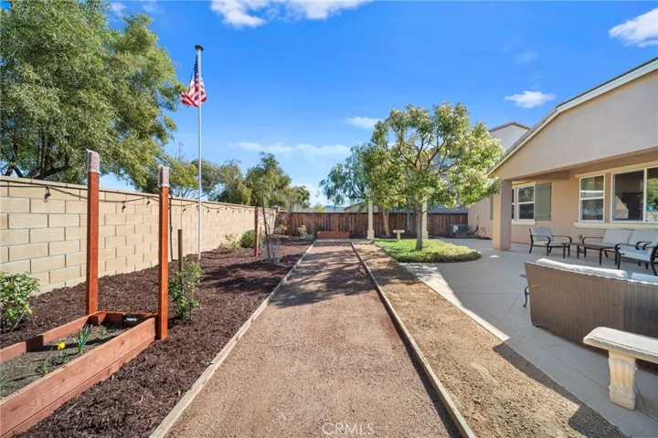 31326 Caprice Road, Menifee, California 92584