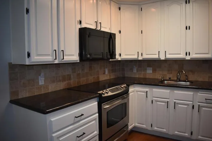 355 San Carlos Avenue, Redwood City, California 94061