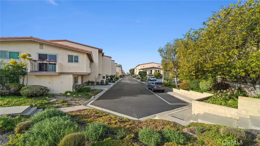 6404 Ridgebyrne Court, Rancho Palos Verdes, California 90275