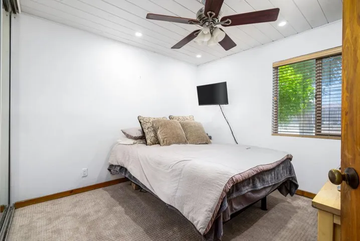 35-web-or-mls-KH_Monroe_OPMG_1024_035