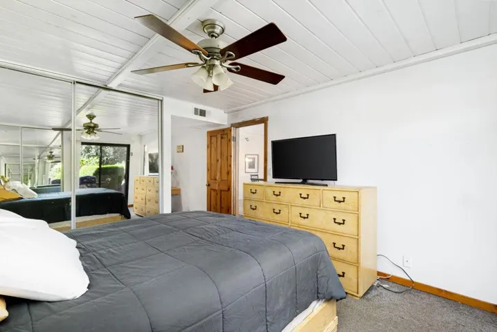 32-web-or-mls-KH_Monroe_OPMG_1024_032