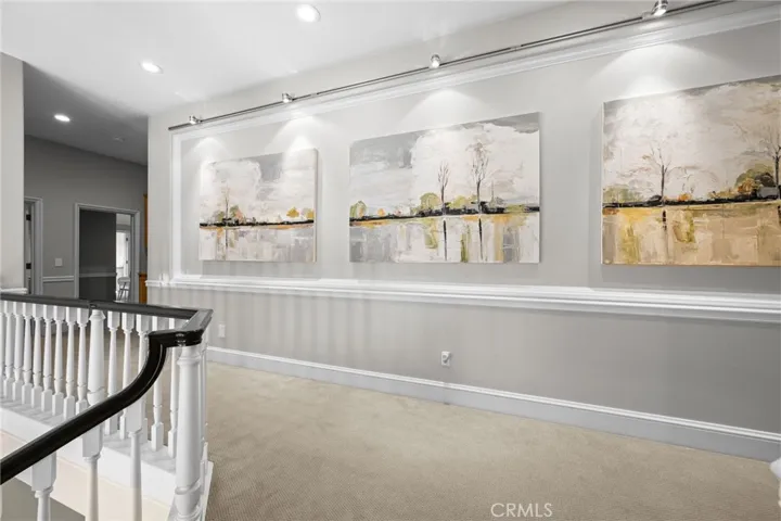 4 Huntington Court, Newport Beach, California 92660