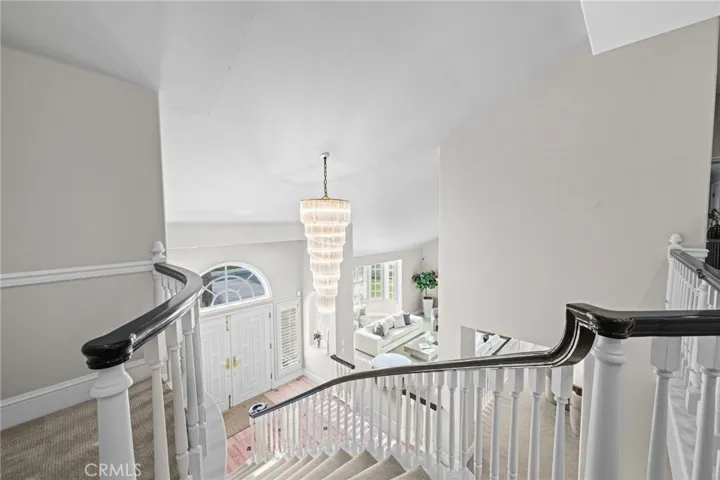 4 Huntington Court, Newport Beach, California 92660