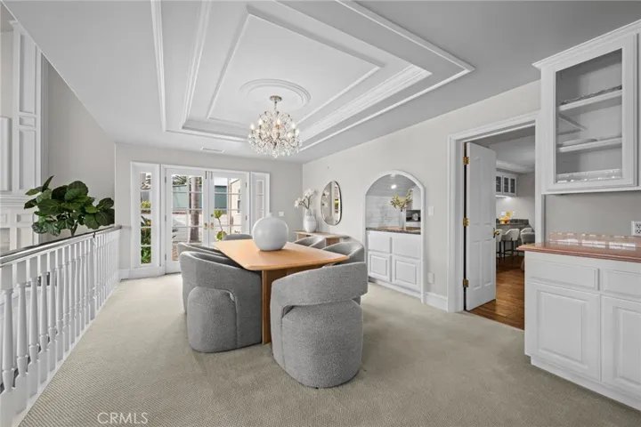 4 Huntington Court, Newport Beach, California 92660
