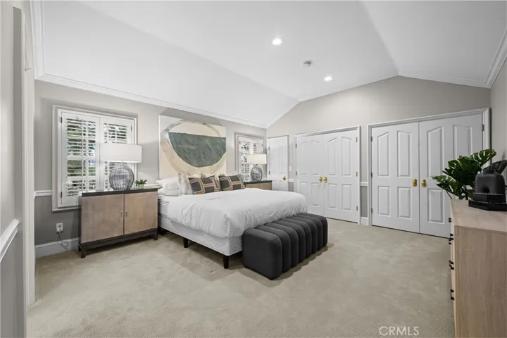 4 Huntington Court, Newport Beach, California 92660