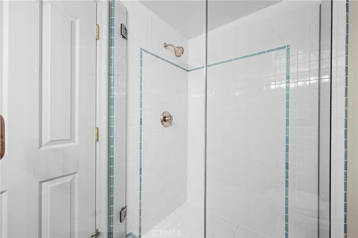 4 Huntington Court, Newport Beach, California 92660