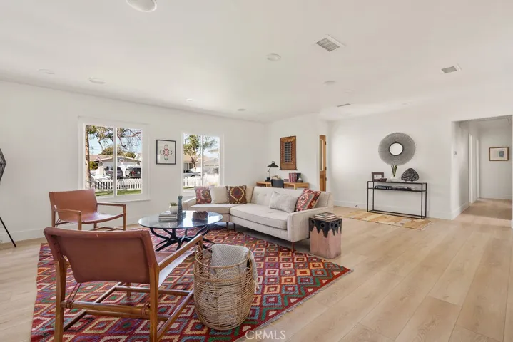 3254 Washington Avenue, Costa Mesa, California 92626