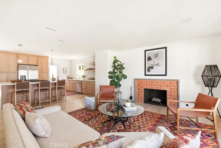 3254 Washington Avenue, Costa Mesa, California 92626