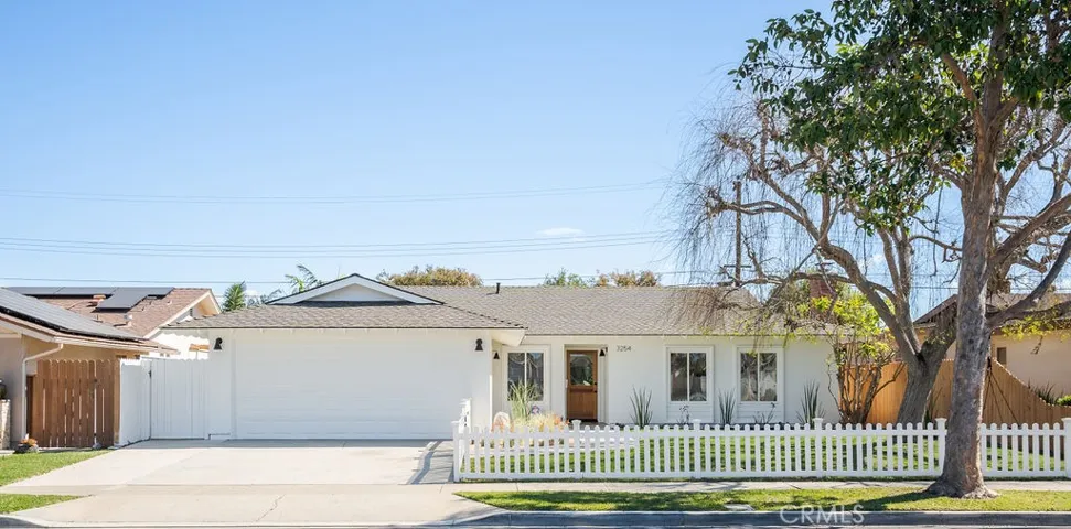 3254 Washington Avenue, Costa Mesa, California 92626