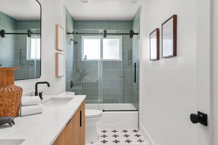 3254 Washington Avenue, Costa Mesa, California 92626