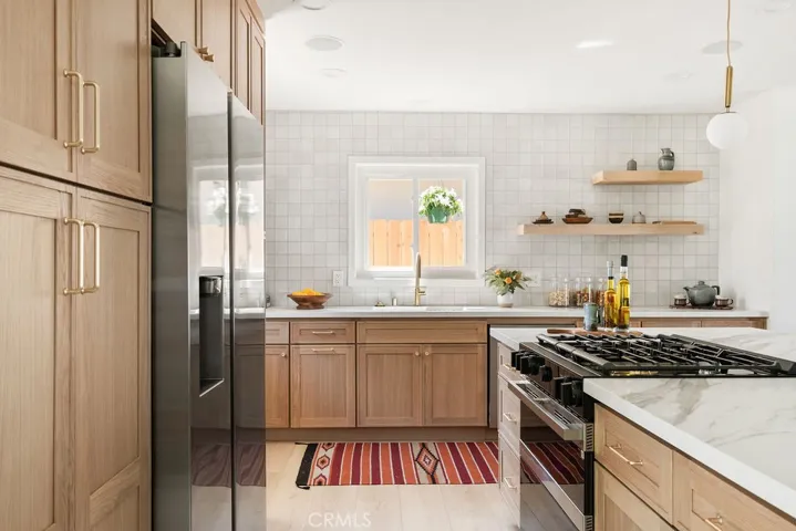 3254 Washington Avenue, Costa Mesa, California 92626