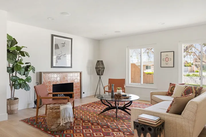3254 Washington Avenue, Costa Mesa, California 92626