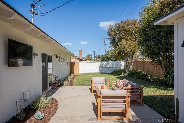 3254 Washington Avenue, Costa Mesa, California 92626